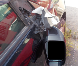 コインパーキングの放置車両